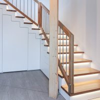 Elegante Treppe mit Rondell